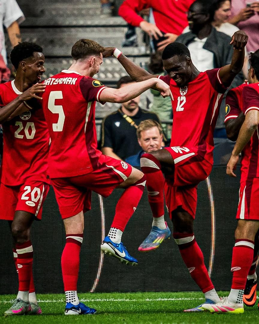 开云-莱万多夫斯基重要时刻表现优异，加拿大队带队取胜！