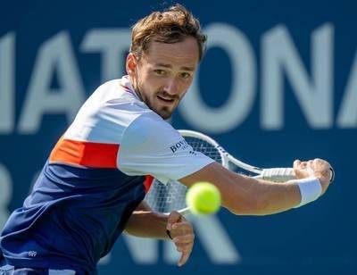 Kaiyun-包含穆古鲁扎在G2比赛中比赛局势复杂，重要助攻引发热议！全场沸腾不已的词条